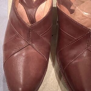 Clarks Brown Leather Mules with Diamond Pattern